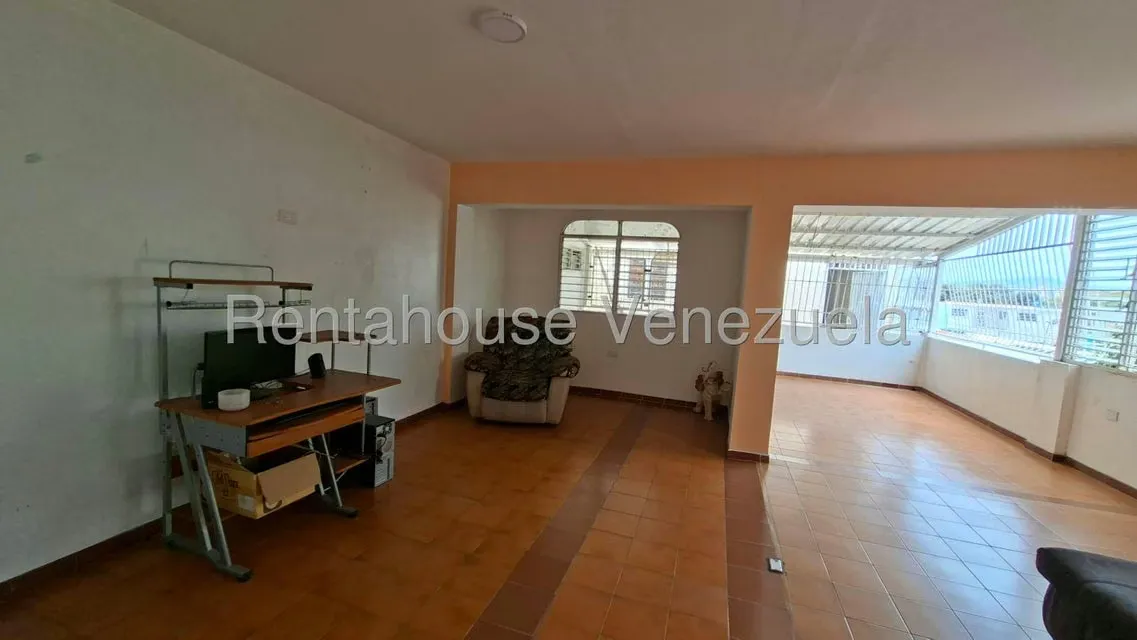 Casa (Multipes Niveles) en Venta en Zona Oeste, Lara - 17