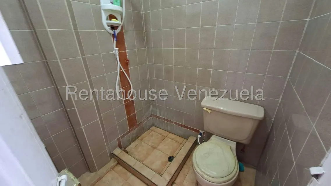 Casa (Multipes Niveles) en Venta en Zona Oeste, Lara - 26