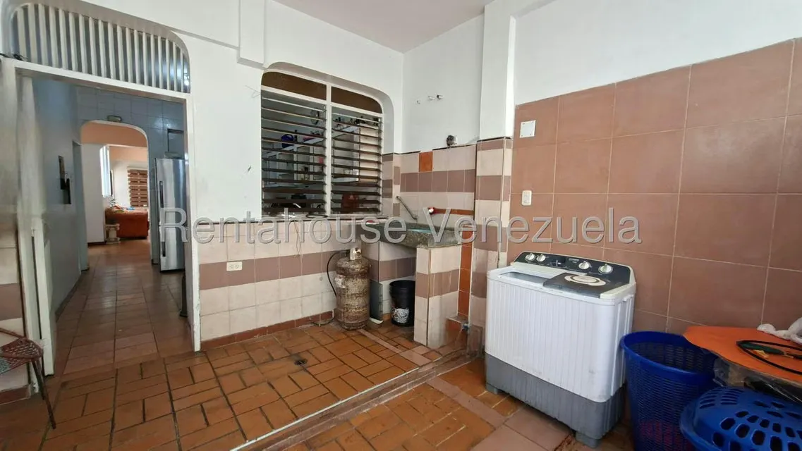Casa (Multipes Niveles) en Venta en Zona Oeste, Lara - 31