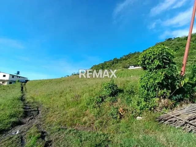 EN VENTA TERRENO EN LA LAJA #2 - 4