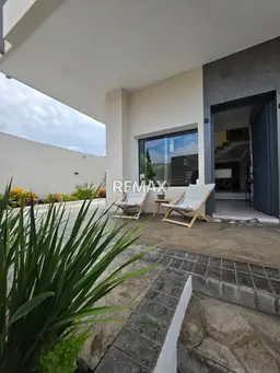 View 2