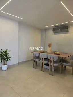 View 10