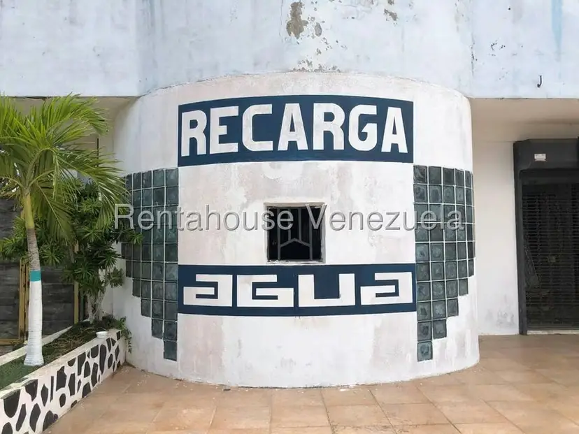 Comercial (Local Comercial) en Alquiler en Playa El Agua, Nueva Esparta