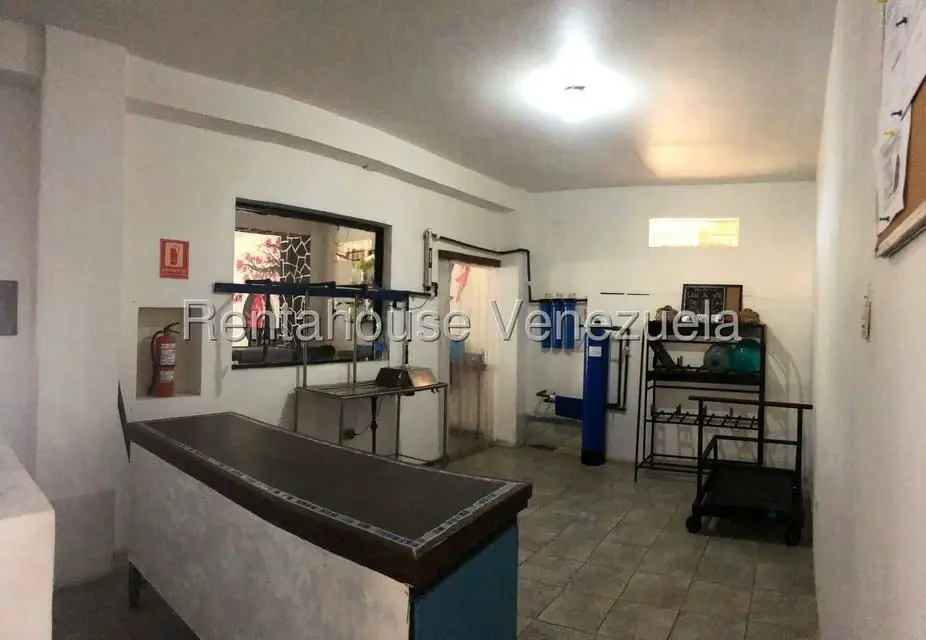 Local Comercial en Alquiler en Playa El Agua, Nueva Esparta - 2