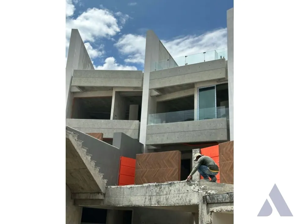 Vendo casa 650m2 Sebucán 0367 - 2