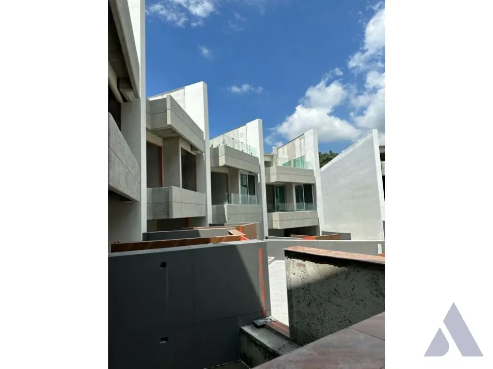Vendo casa 650m2 Sebucán 0367 - 3
