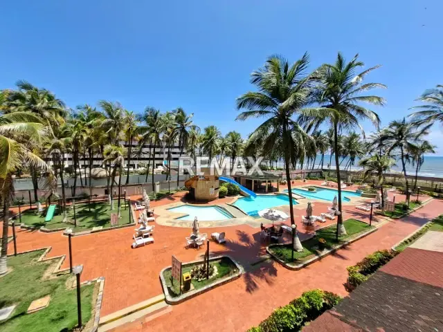 En Venta Apartamento Amoblado en el conjunto Portofino Con Salida Directa A La Playa