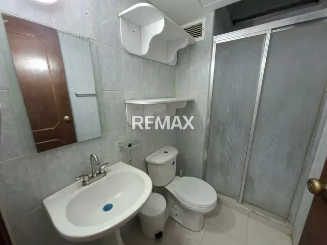 En Venta Apartamento Amoblado en el conjunto Portofino Con Salida Directa A La Playa - 7