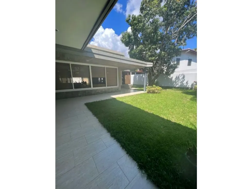 Se vende casa 730m2 4h/6b/4p Caurimare 4790 - 3