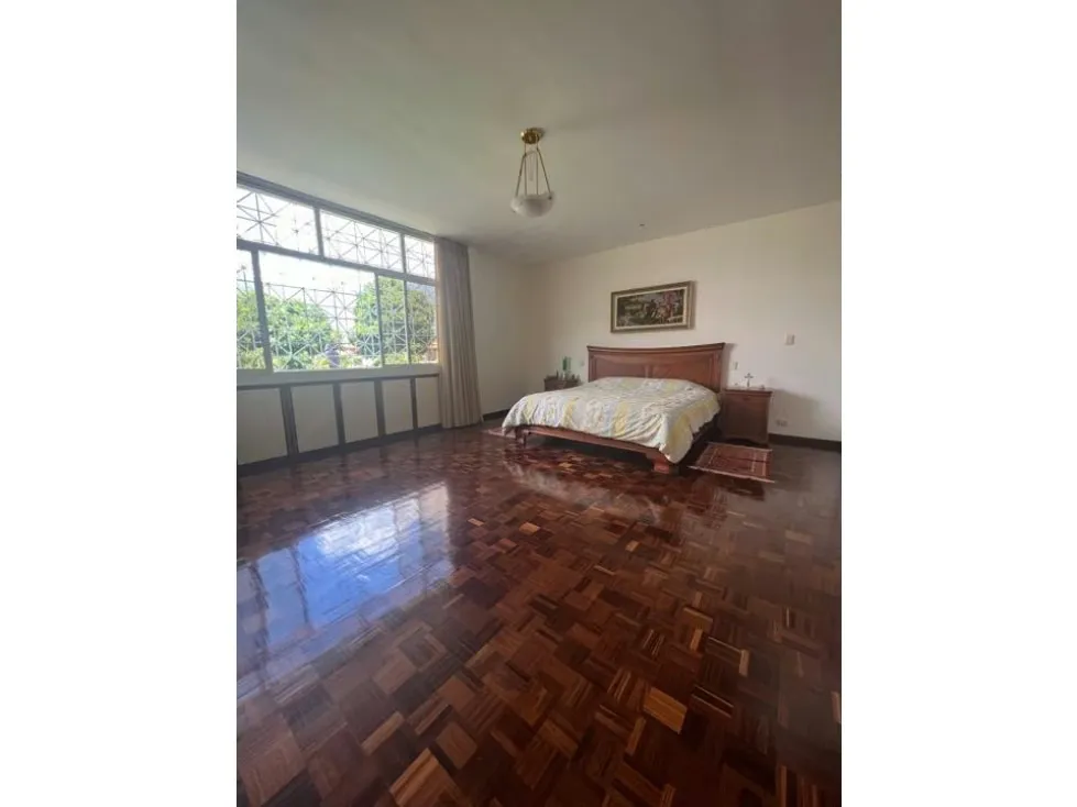 Se vende casa 730m2 4h/6b/4p Caurimare 4790 - 21