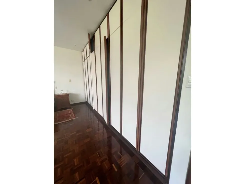 Se vende casa 730m2 4h/6b/4p Caurimare 4790 - 23
