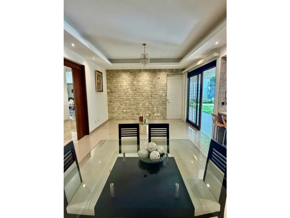 Se vende casa 730m2 4h/6b/4p Caurimare 4790 - 31
