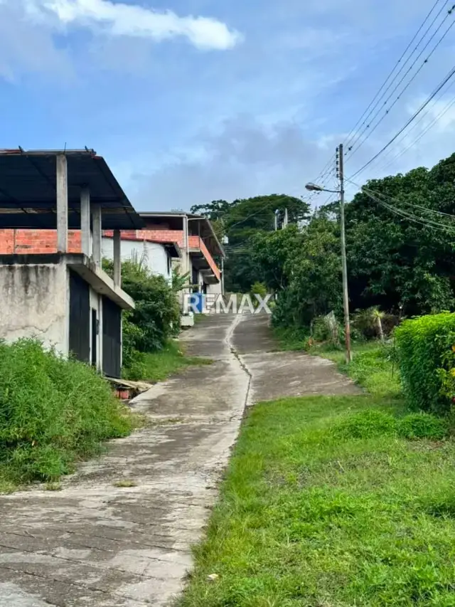TERRENO EN VENTA EN EL ABEJAL