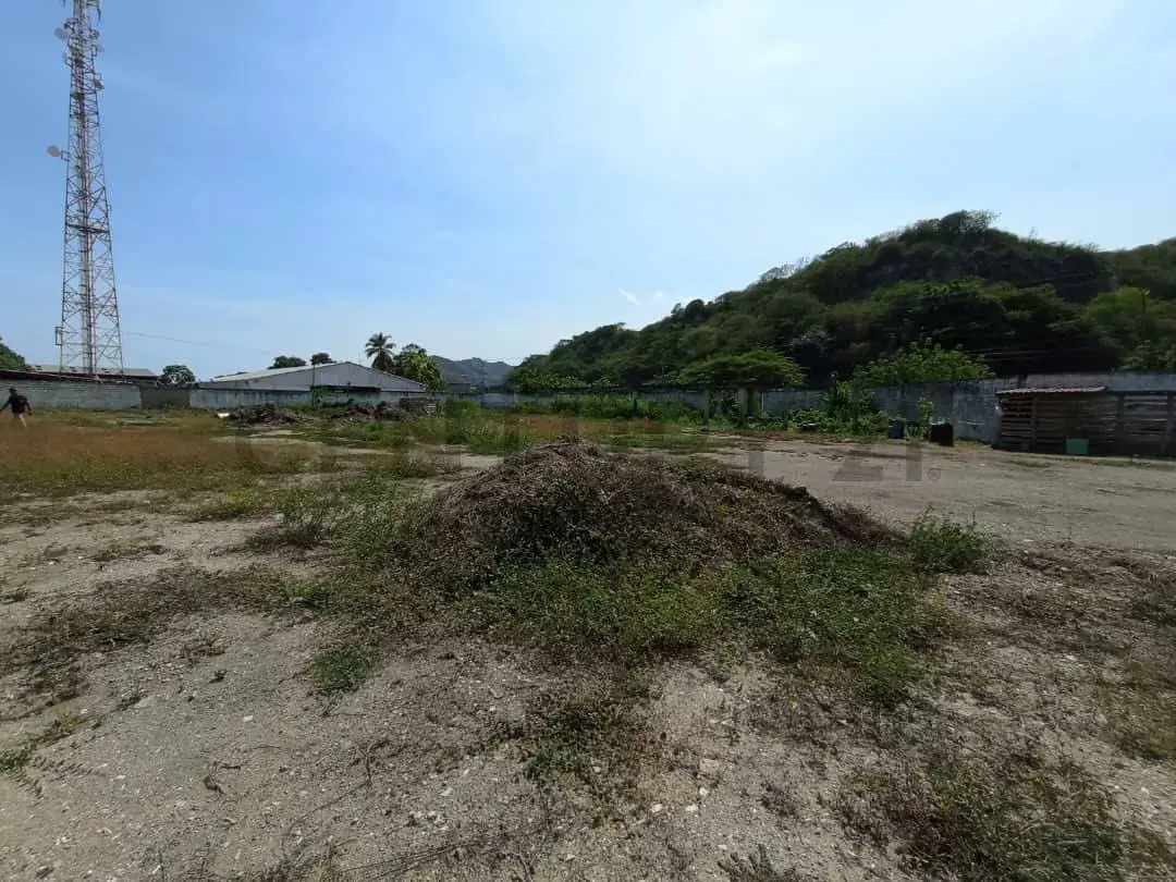 TERRENO EN VENTA EN PUERTO CABELLO - 3