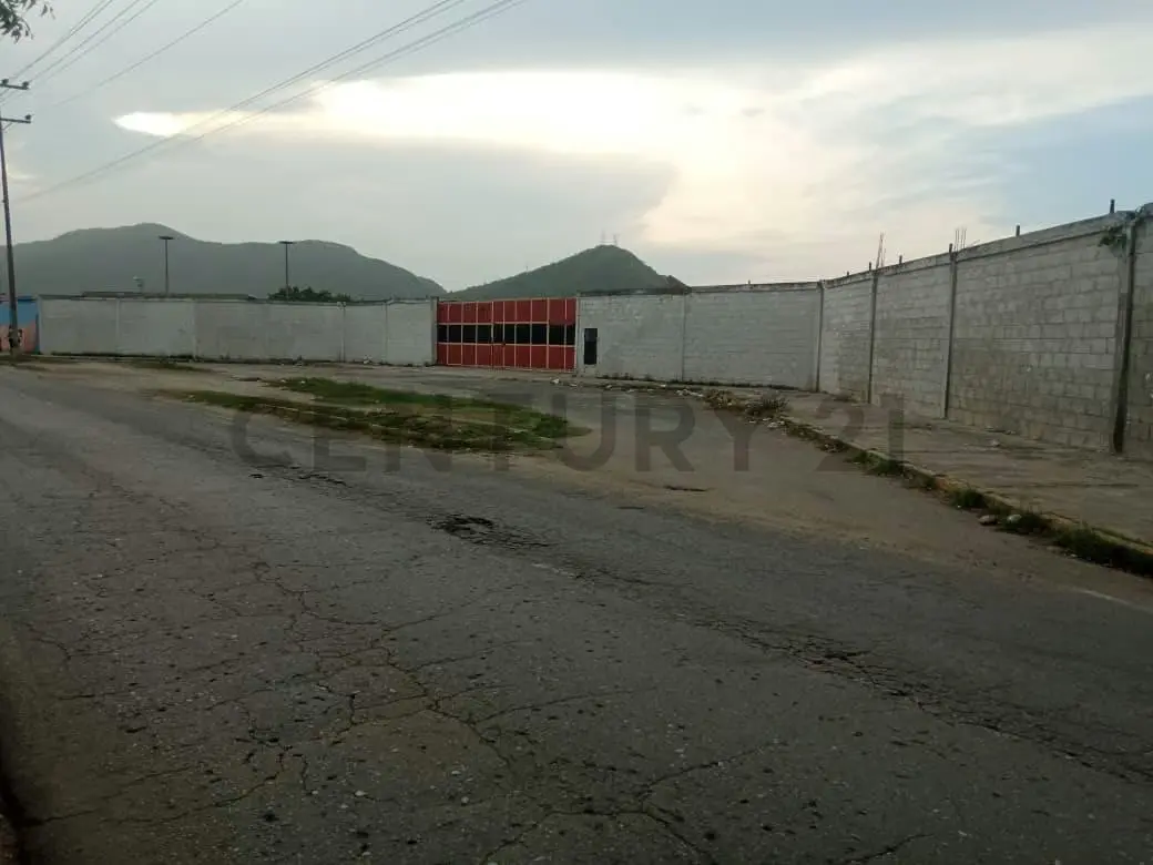 TERRENO EN VENTA EN PUERTO CABELLO - 7