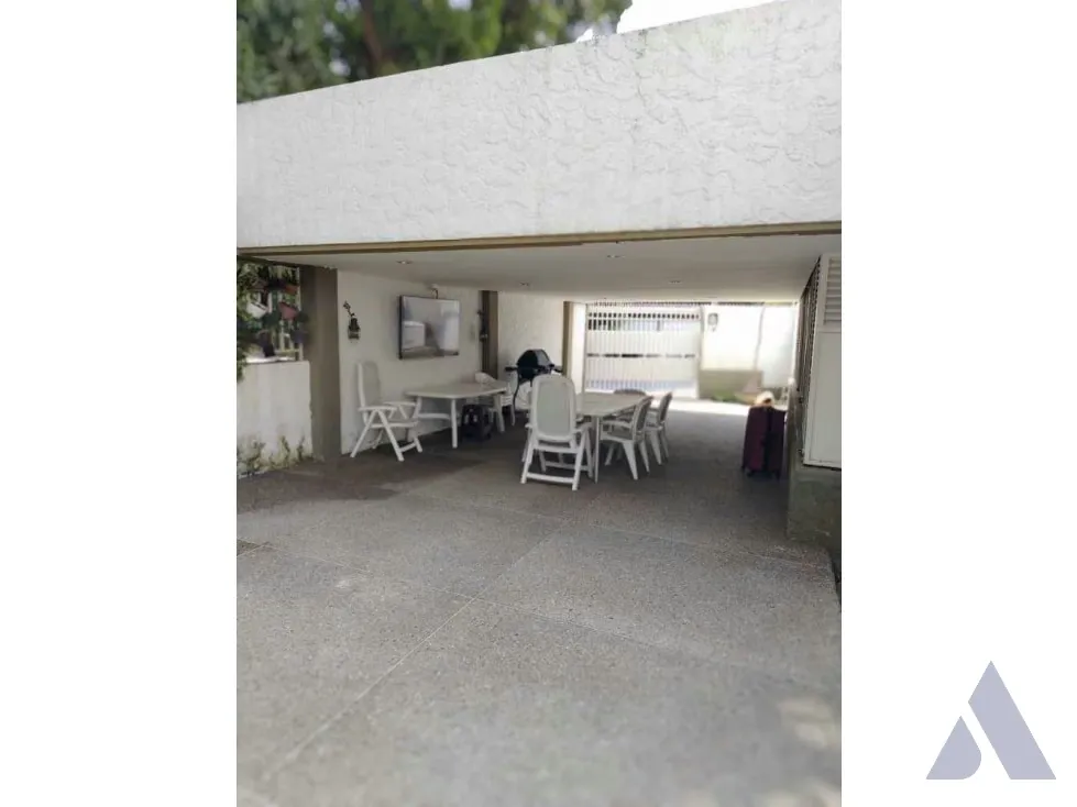 Vendo apartamento tipo townhouse 330m2 San Bernardino 0219 - 2