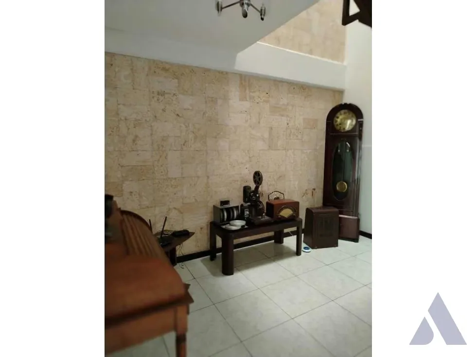 Vendo apartamento tipo townhouse 330m2 San Bernardino 0219 - 4