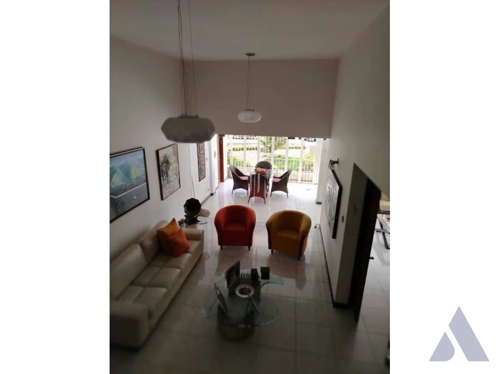 Vendo apartamento tipo townhouse 330m2 San Bernardino 0219 - 7