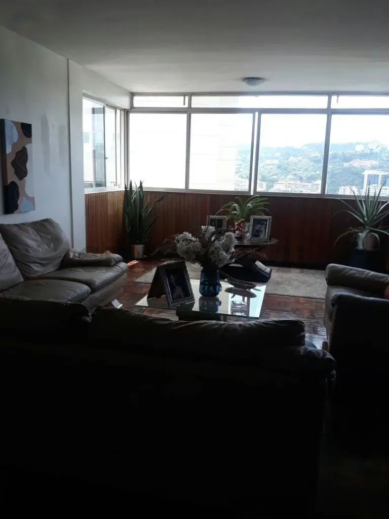 SE ALQUILA COMODA Y CONFORTABLE HABITACION - 6