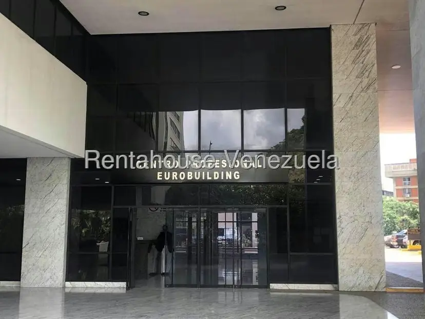 Oficina en Alquiler en Chuao, Distrito Metropolitano