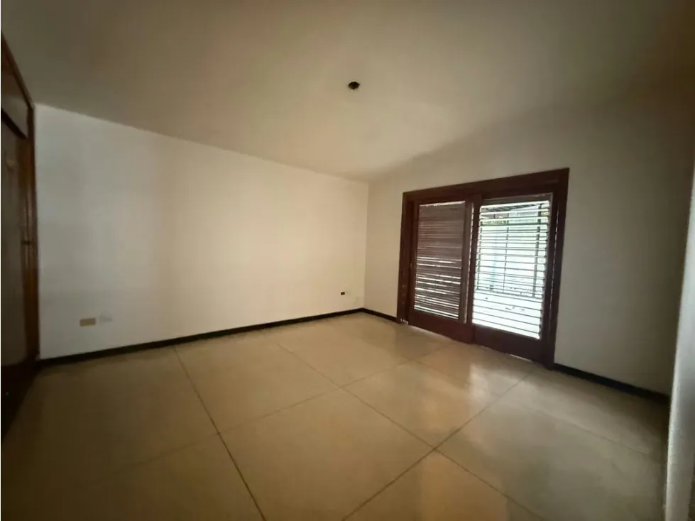 Casa en venta 530m2 4H+S/4.5B+S/3P Altamira - 12