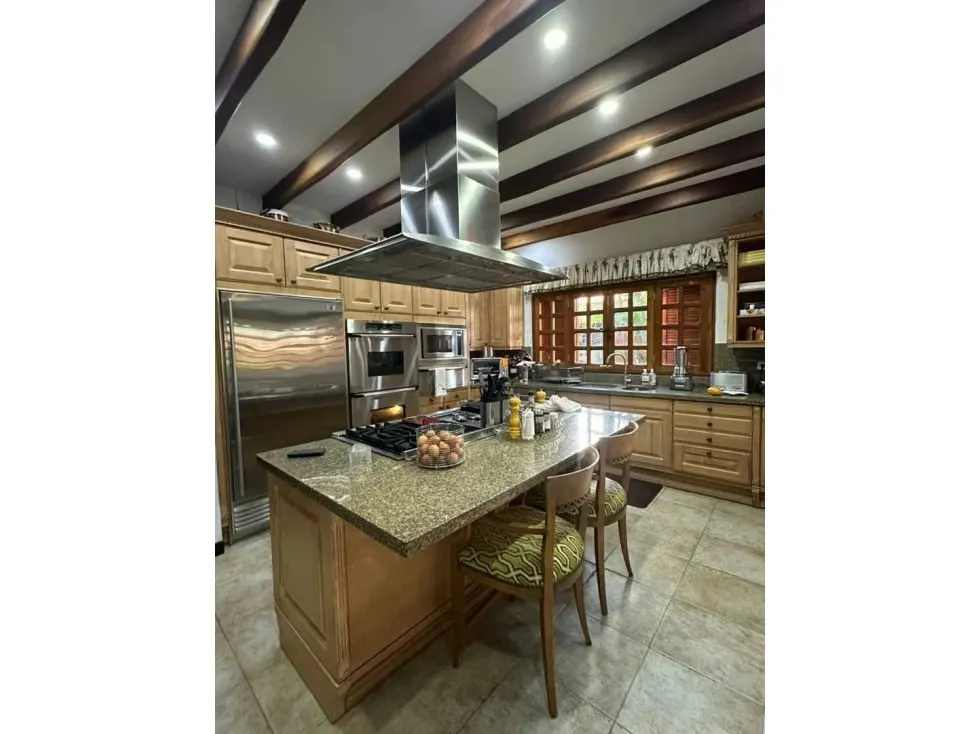 Se vende casa 900m2 La Lagunita 8541 - 7