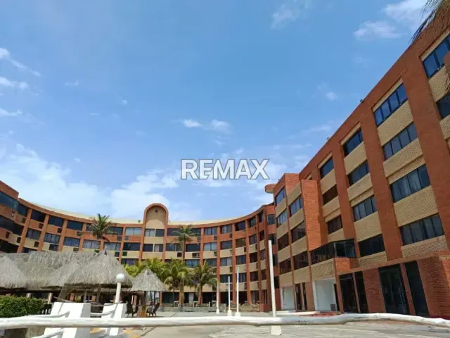 EN VENTA APARTAMENTO EN EL CONJUNTO RESIDENCIAL LOS ROQUES, EXCELENTES CONDICIONES, A ORILLA DE CARRETERA NACIONAL Y CON SALIDA AL MAR - 2
