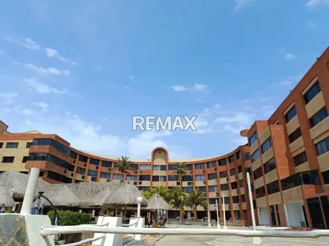 EN VENTA APARTAMENTO EN EL CONJUNTO RESIDENCIAL LOS ROQUES, EXCELENTES CONDICIONES, A ORILLA DE CARRETERA NACIONAL Y CON SALIDA AL MAR - 5