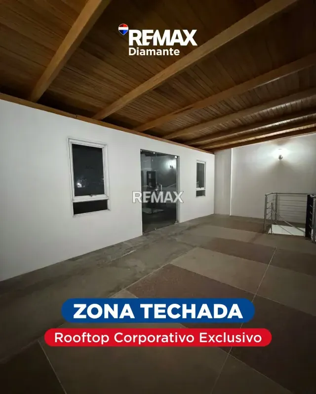 Edificio de lujo Comercial - 6