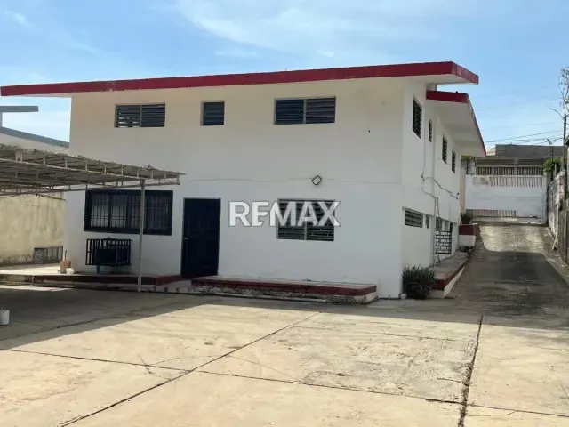 Venta Casa Quinta, Urb. Cumbres de Maracaibo - 2
