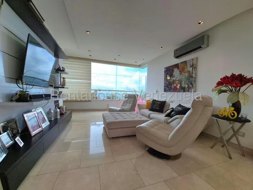 Apartamento (1 Nivel) en Venta en Villa Nueva Hatillo, Distrito Metropolitano - 23