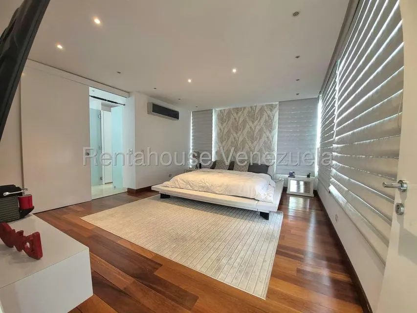 Apartamento (1 Nivel) en Venta en Villa Nueva Hatillo, Distrito Metropolitano - 27