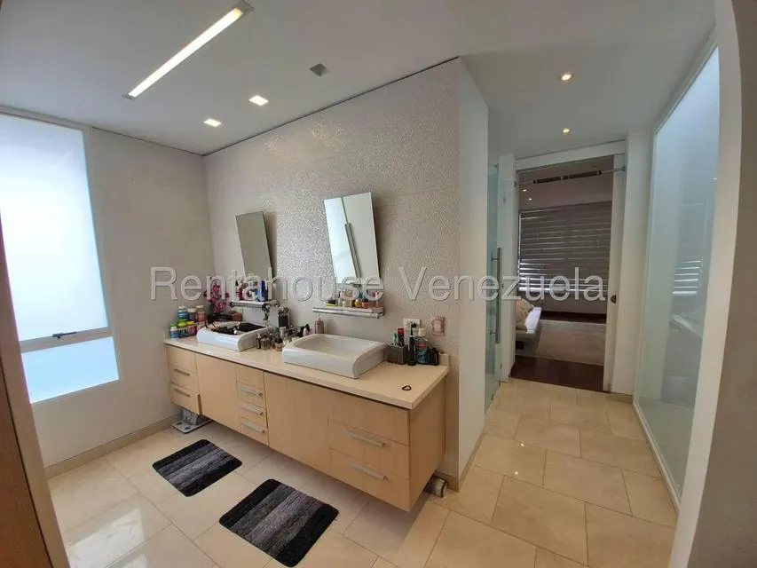 Apartamento (1 Nivel) en Venta en Villa Nueva Hatillo, Distrito Metropolitano - 33
