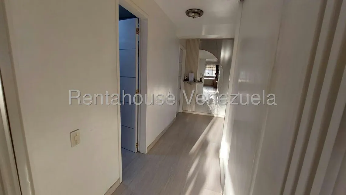Apartamento (1 Nivel) en Venta en La Urbina, Distrito Metropolitano - 13