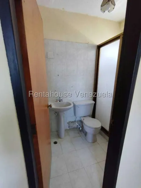 Apartamento (1 Nivel) en Venta en Lomas del Este, Carabobo - 12