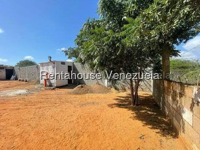 Local Comercial en Venta en Pueblo Nuevo, Falcon - 32