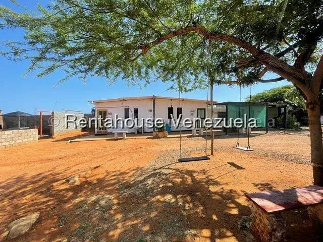 Local Comercial en Venta en Pueblo Nuevo, Falcon - 40