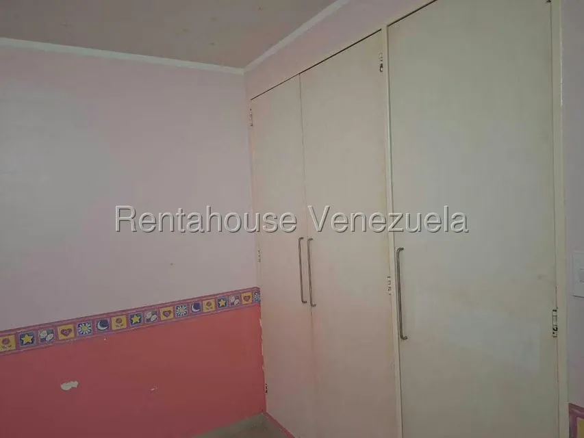 Apartamento (1 Nivel) en Venta en Parque Caiza, Distrito Metropolitano - 13