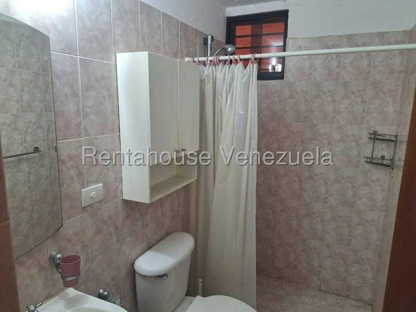Apartamento (1 Nivel) en Venta en Parque Caiza, Distrito Metropolitano - 15
