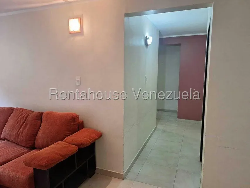 Apartamento (1 Nivel) en Venta en Parque Caiza, Distrito Metropolitano - 6
