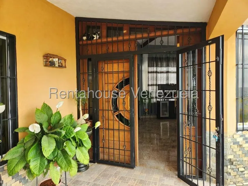 Casa (1 Nivel) en Venta en Parroquia Concepcion, Lara - 2