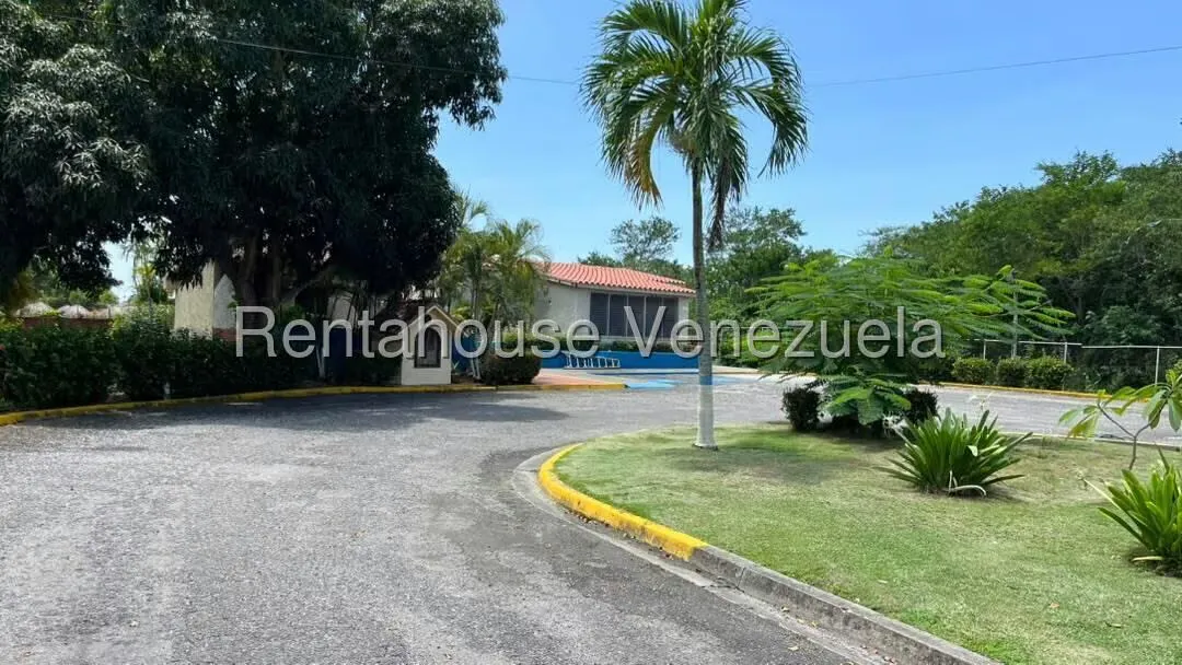 Casa (1 Nivel) en Venta en Palm Beach, Miranda - 39