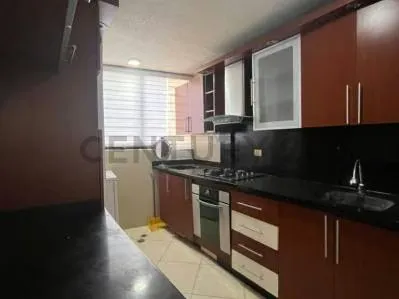 Apartamento En Venta Ubicado en Mañongo - 6