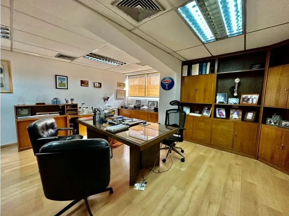Se vende edificio industrial 788m2 La Urbina - 16