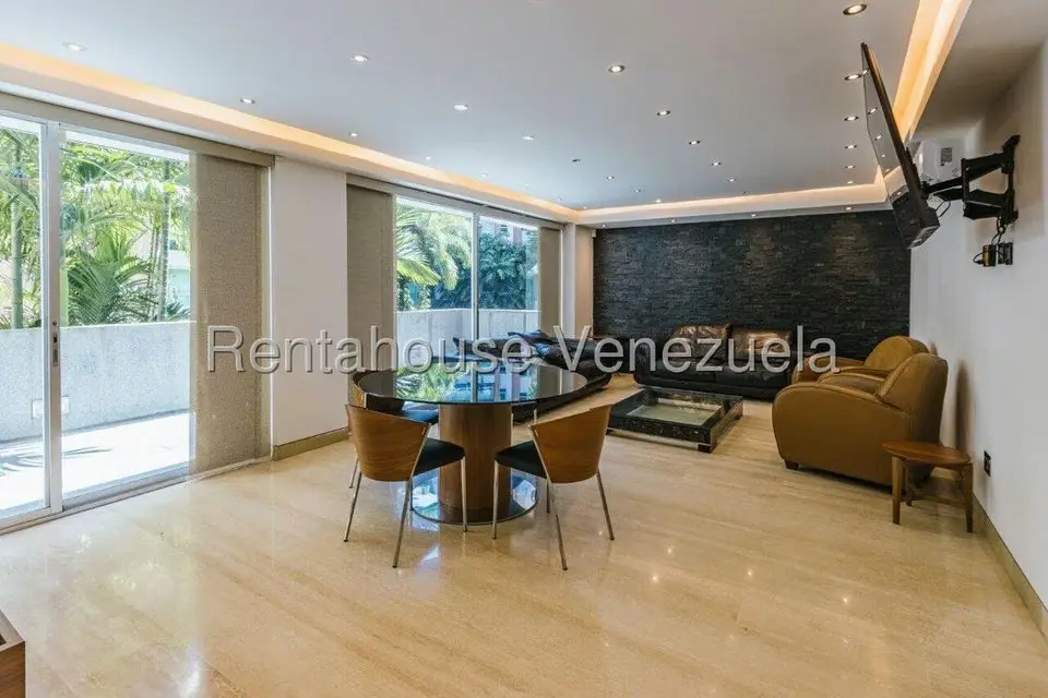 Apartamento (1 Nivel) en Alquiler en Campo Alegre, Distrito Metropolitano - 6