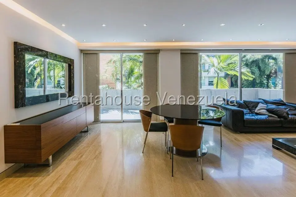 Apartamento (1 Nivel) en Alquiler en Campo Alegre, Distrito Metropolitano - 7