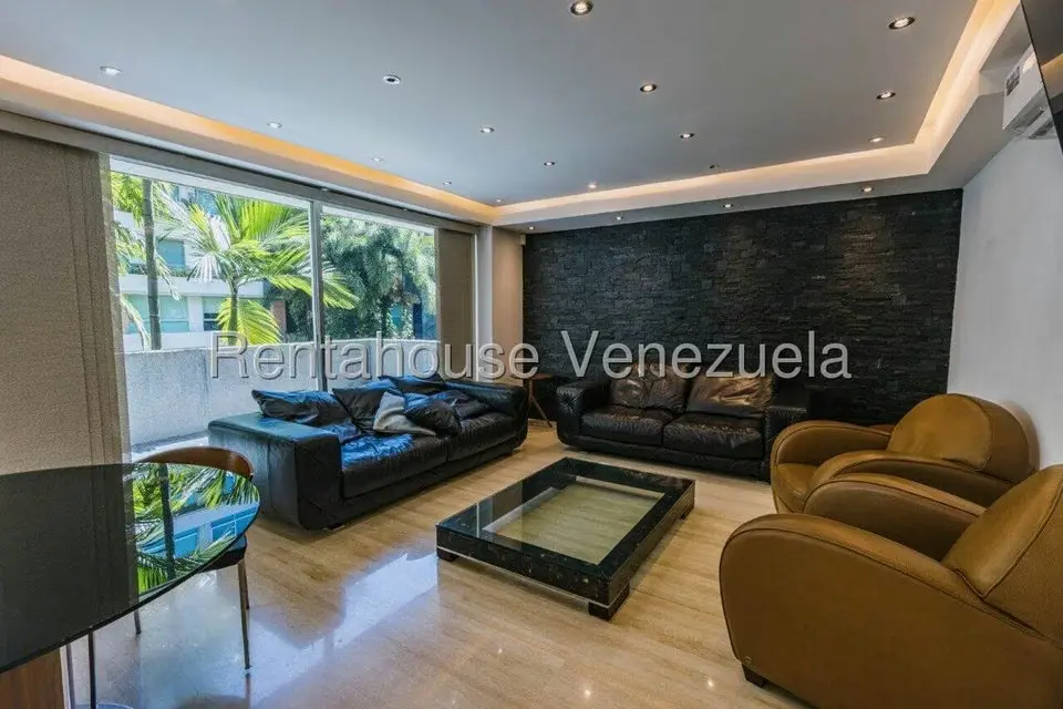 Apartamento (1 Nivel) en Alquiler en Campo Alegre, Distrito Metropolitano - 8