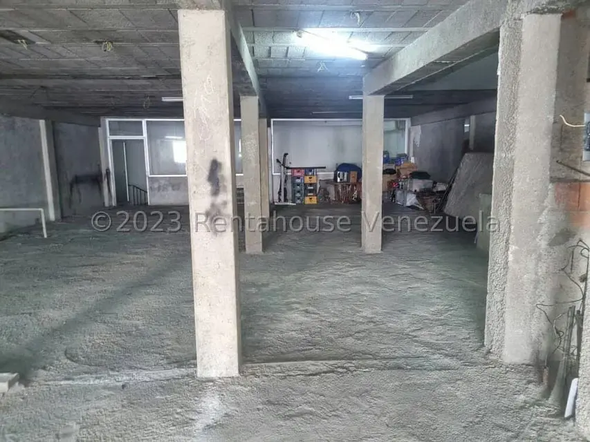 Local Comercial en Alquiler en Zona Este, Lara - 23