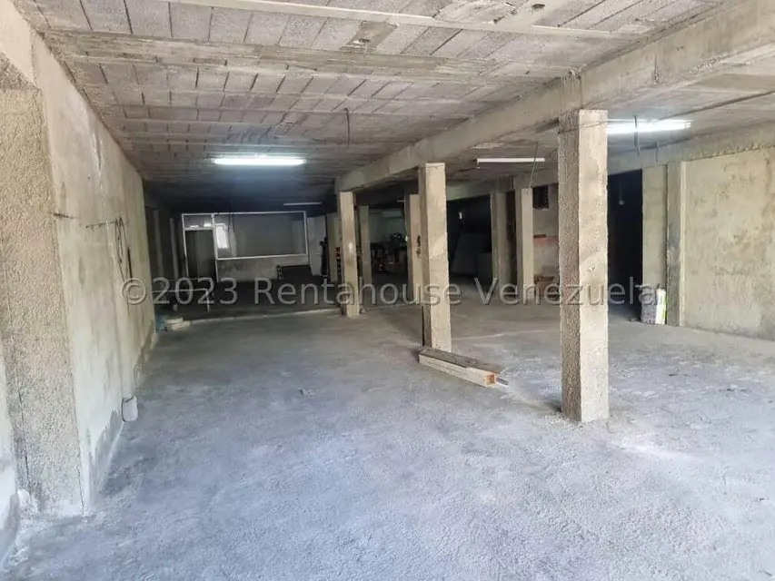 Local Comercial en Alquiler en Zona Este, Lara - 27