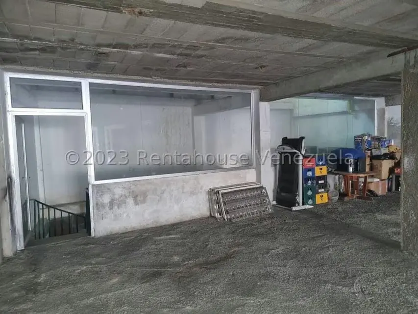 Local Comercial en Alquiler en Zona Este, Lara - 37